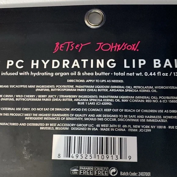 Betsey  Johnson 7 pc  hydrating lip Balms NWT Christmas - Picture 3 of 7
